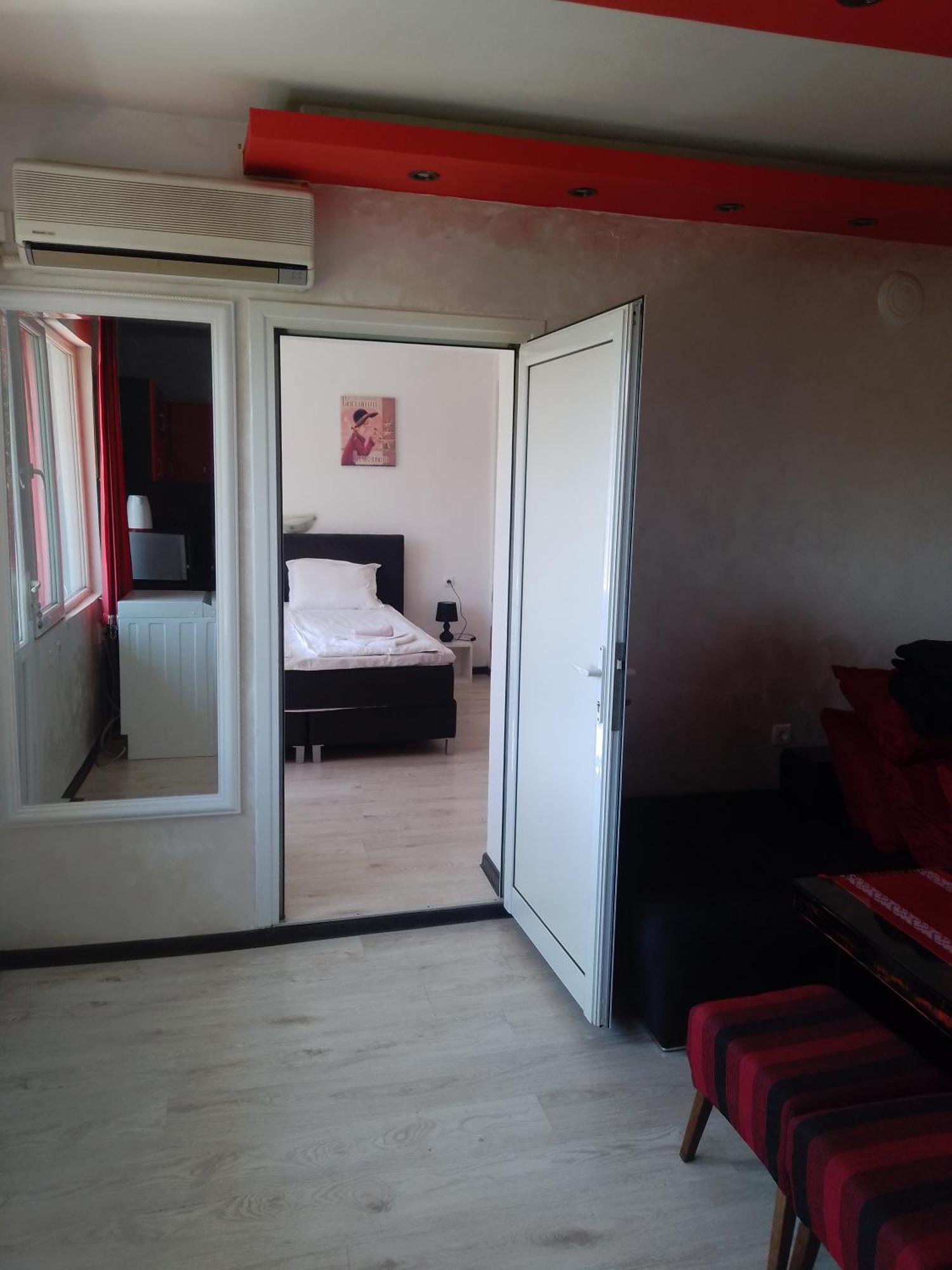 Apartmán Red House Veliko Tarnovo Exteriér fotografie
